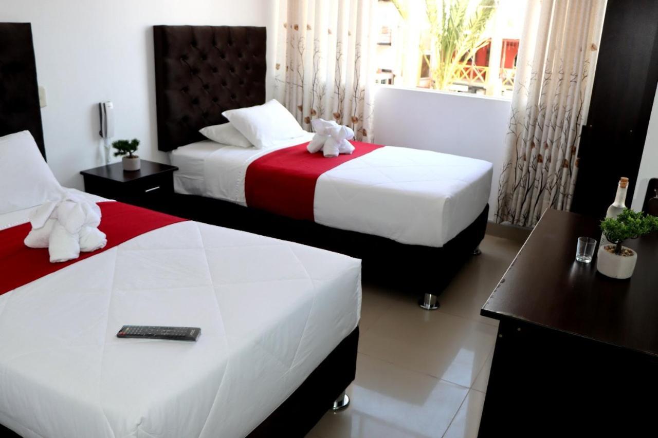 Hotel Lucero Paracas Exteriör bild